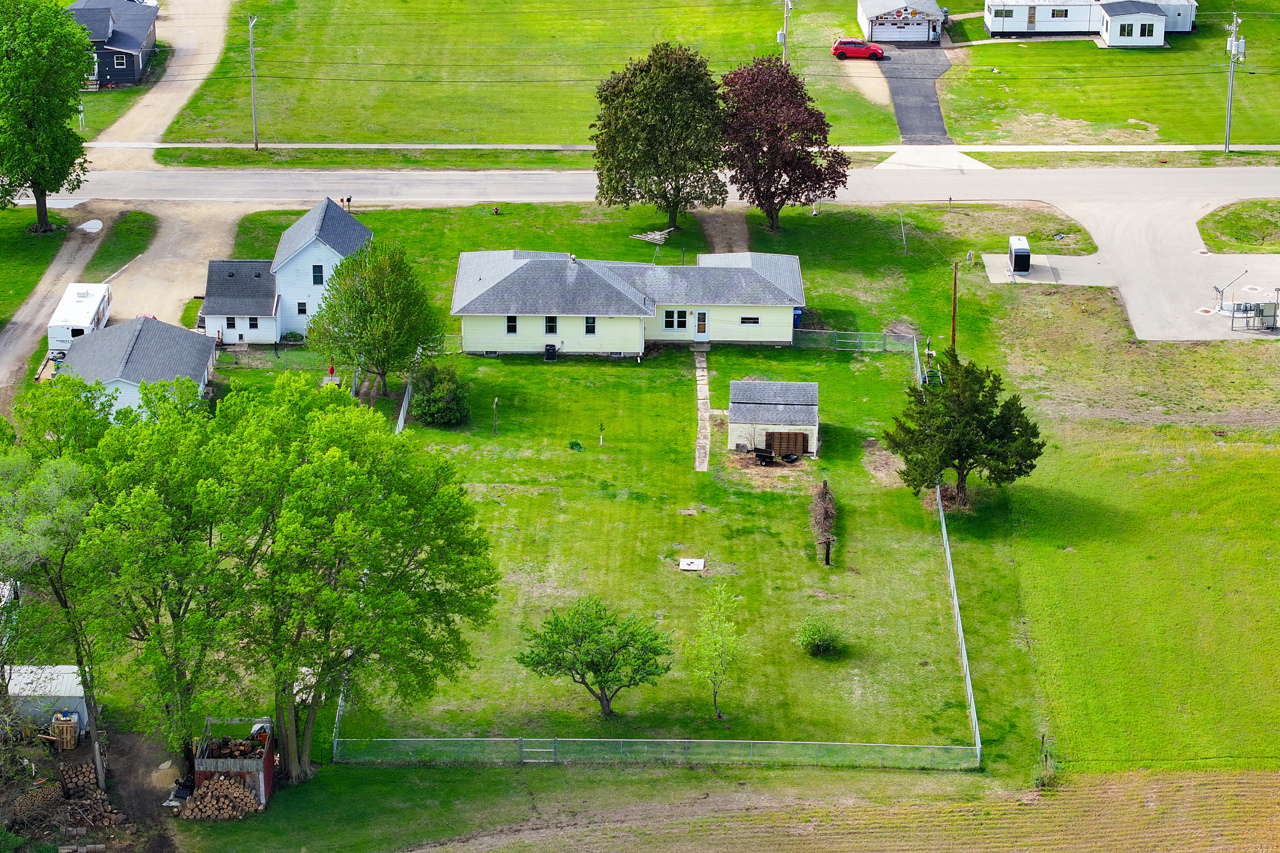 1134 West Main Street Thomson, IL 61285 - Photo 24 of 26