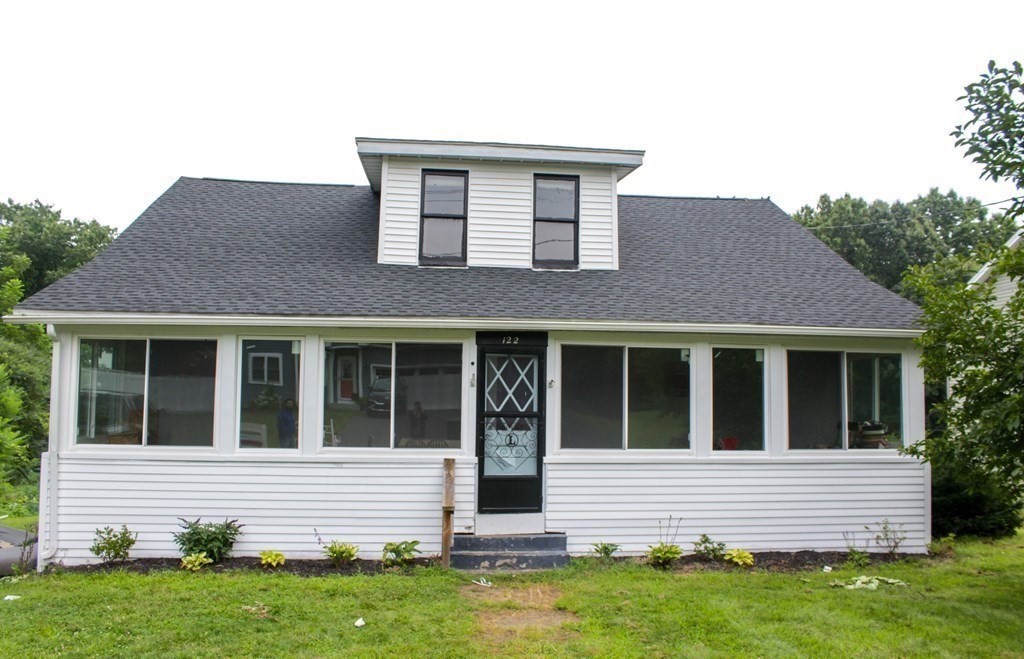 122 Ludlow Road Chicopee, MA 01022 - Photo 1 of 20 Gallery Image 1