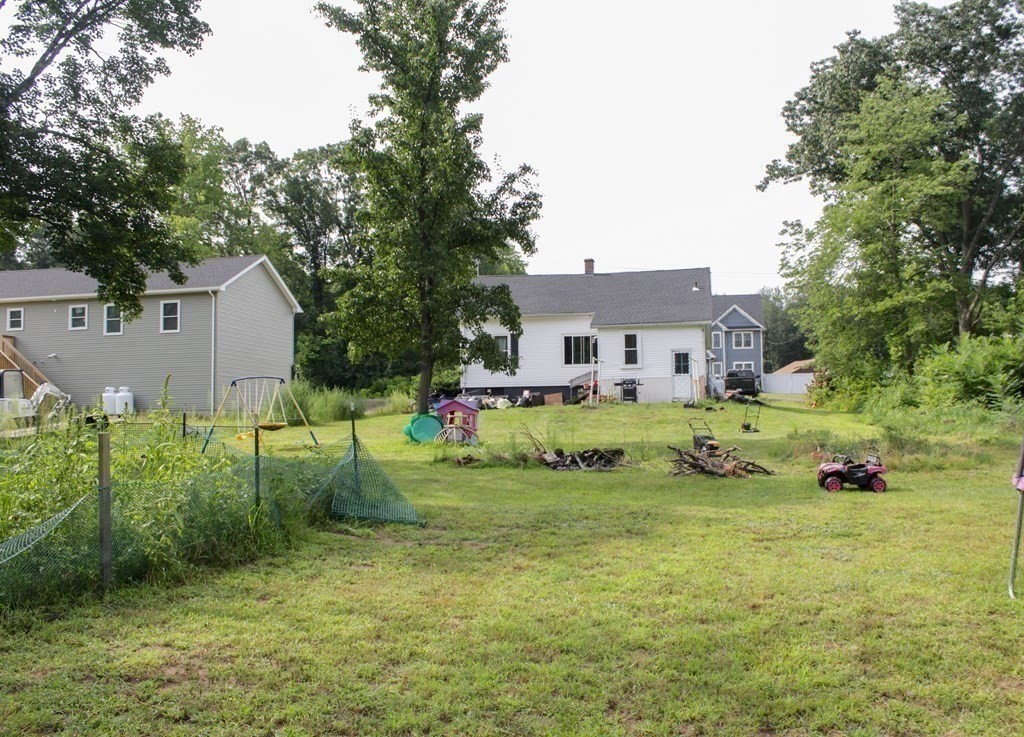 122 Ludlow Road Chicopee, MA 01022 - Photo 14 of 20 Gallery Image 14