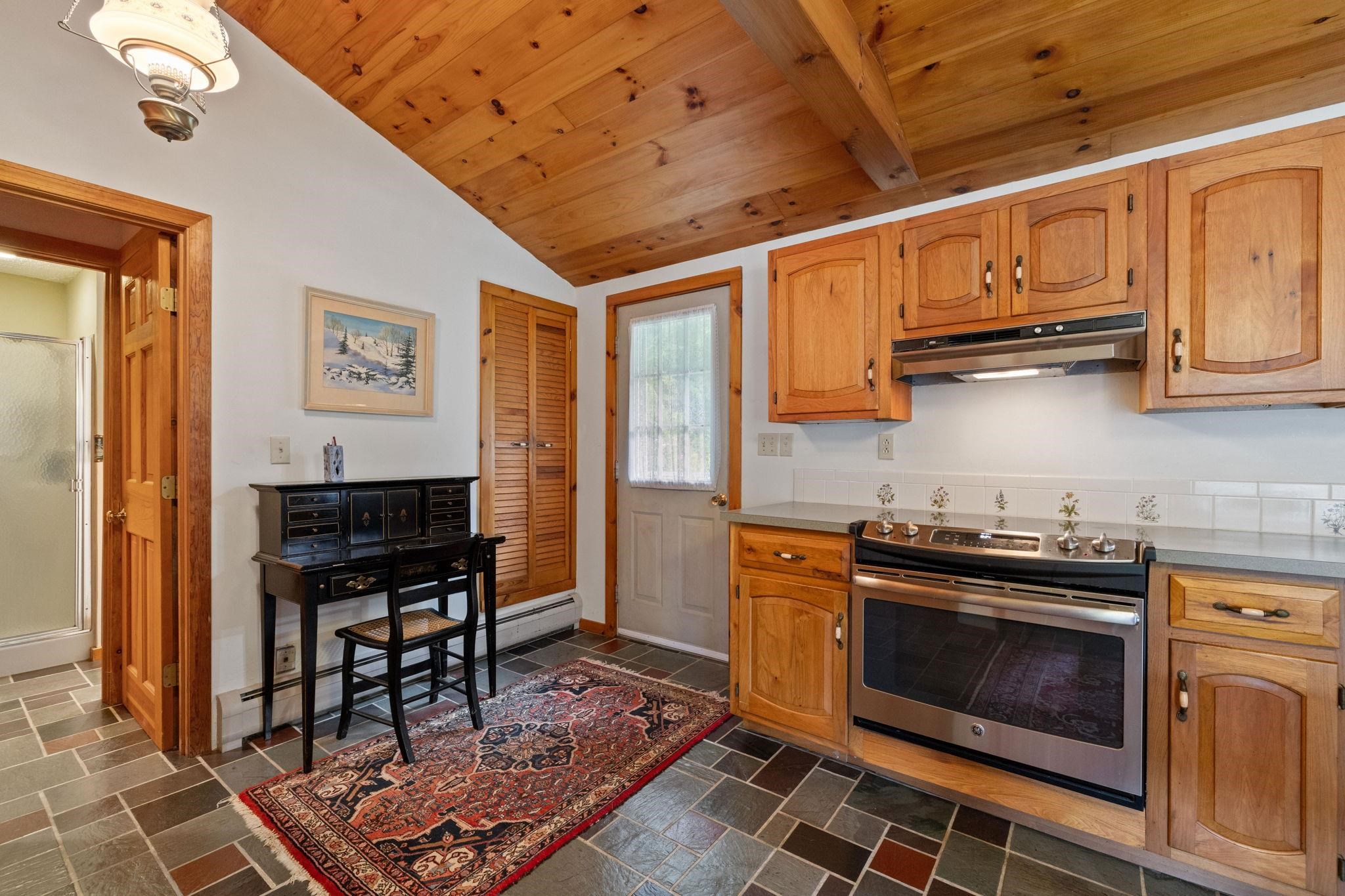 52 Ferry Road Westmoreland, NH 03467 - Photo 25 of 42