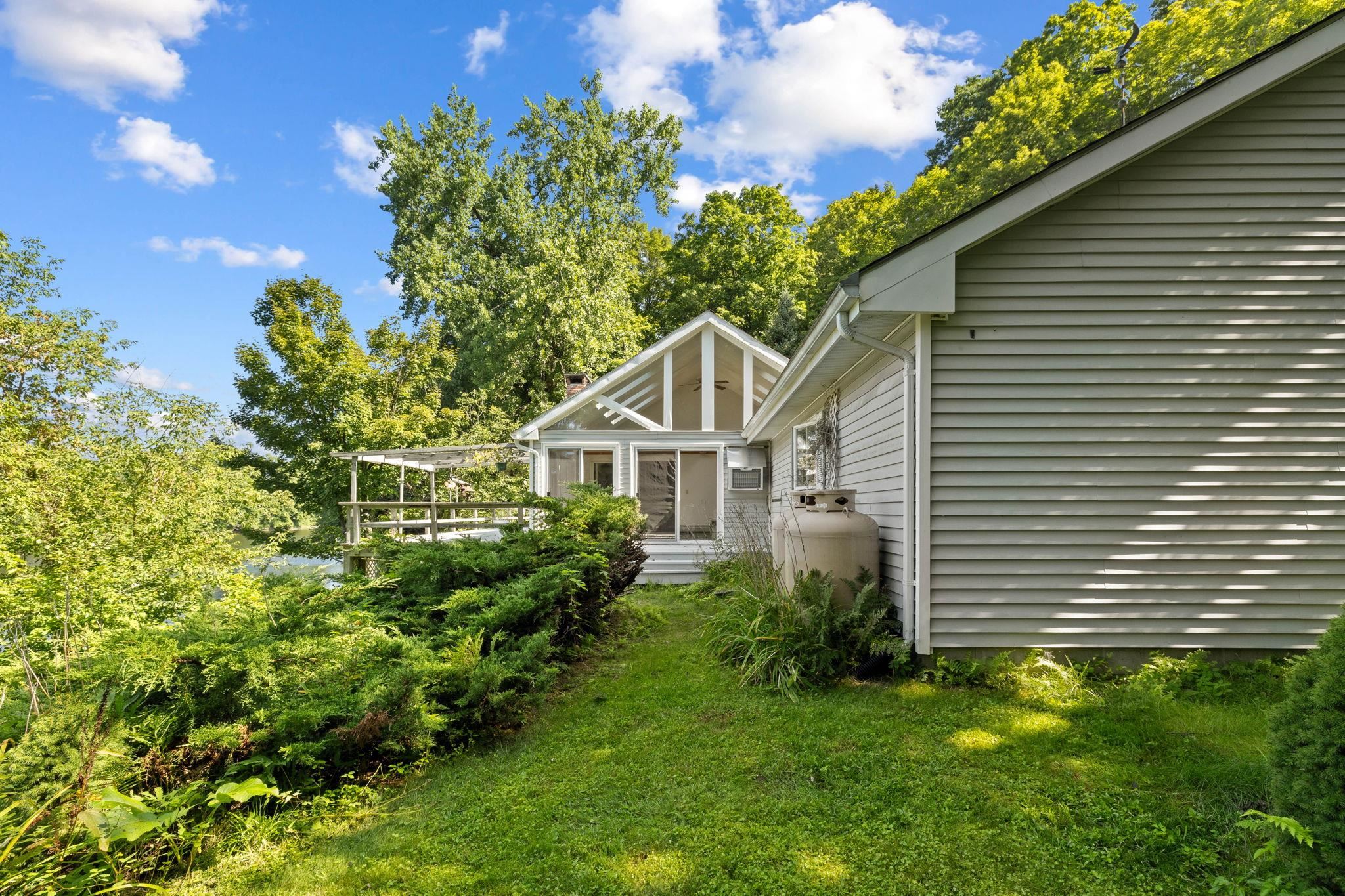 52 Ferry Road Westmoreland, NH 03467 - Photo 7 of 42