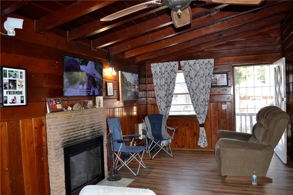 $247,000 | 23747 Pioneer Camp Road, Crestline, CA 92325