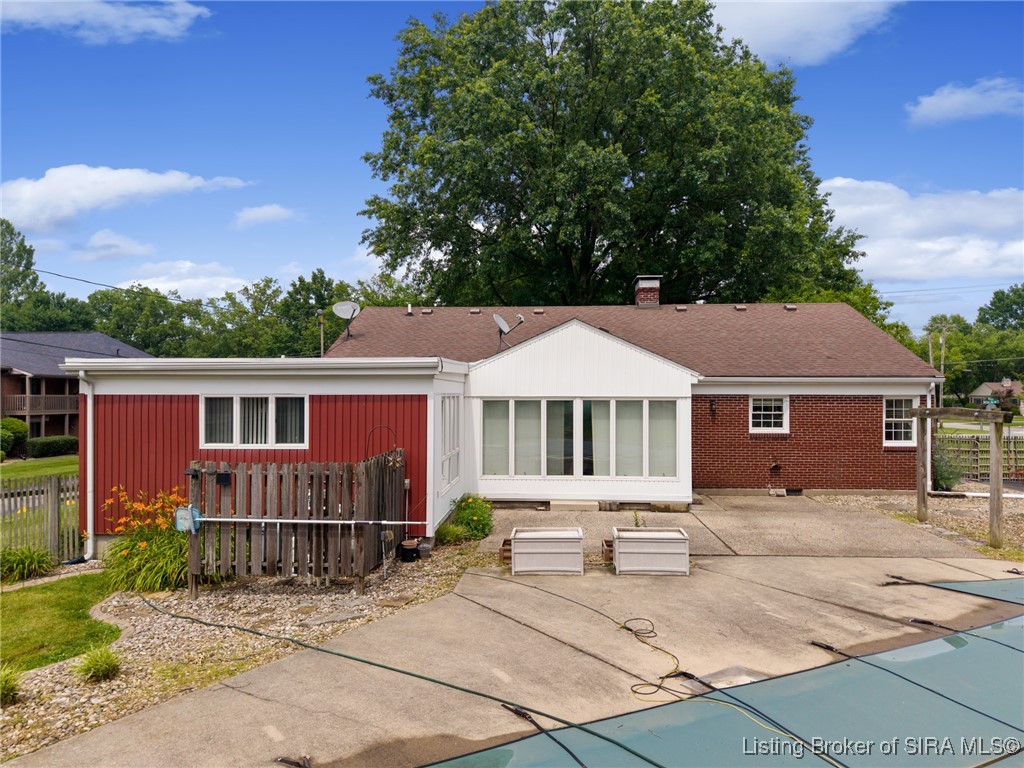 1407 Slate Run Road New Albany, IN 47150 - Photo 11 of 73 Gallery Image 11