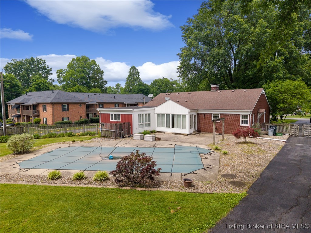 1407 Slate Run Road New Albany, IN 47150 - Photo 12 of 73 Gallery Image 12