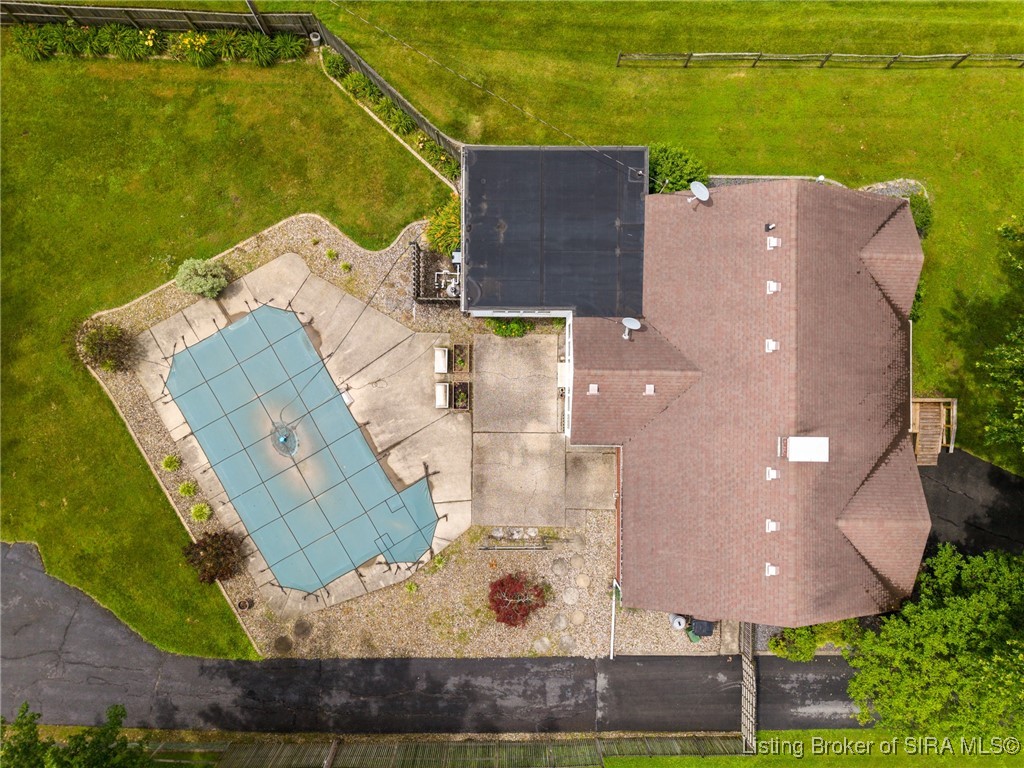 1407 Slate Run Road New Albany, IN 47150 - Photo 19 of 73 Gallery Image 19