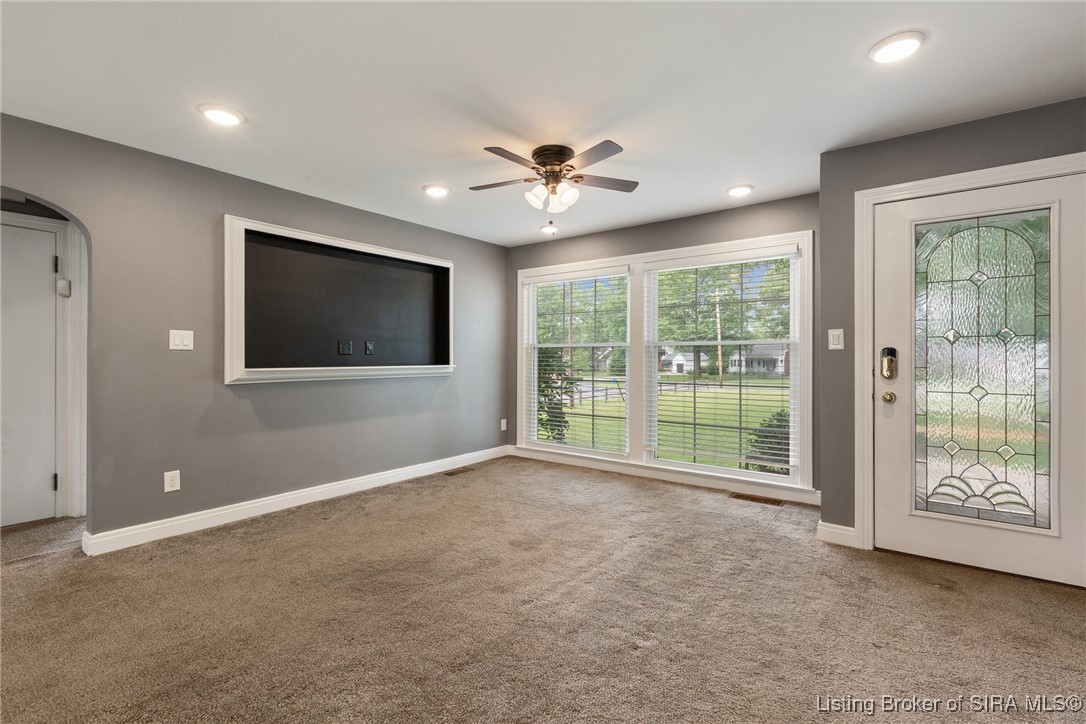 1407 Slate Run Road New Albany, IN 47150 - Photo 35 of 73 Gallery Image 35