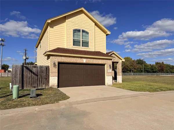 $1,850 | 12722 Yoshino Cherry Street, Houston, TX 77072