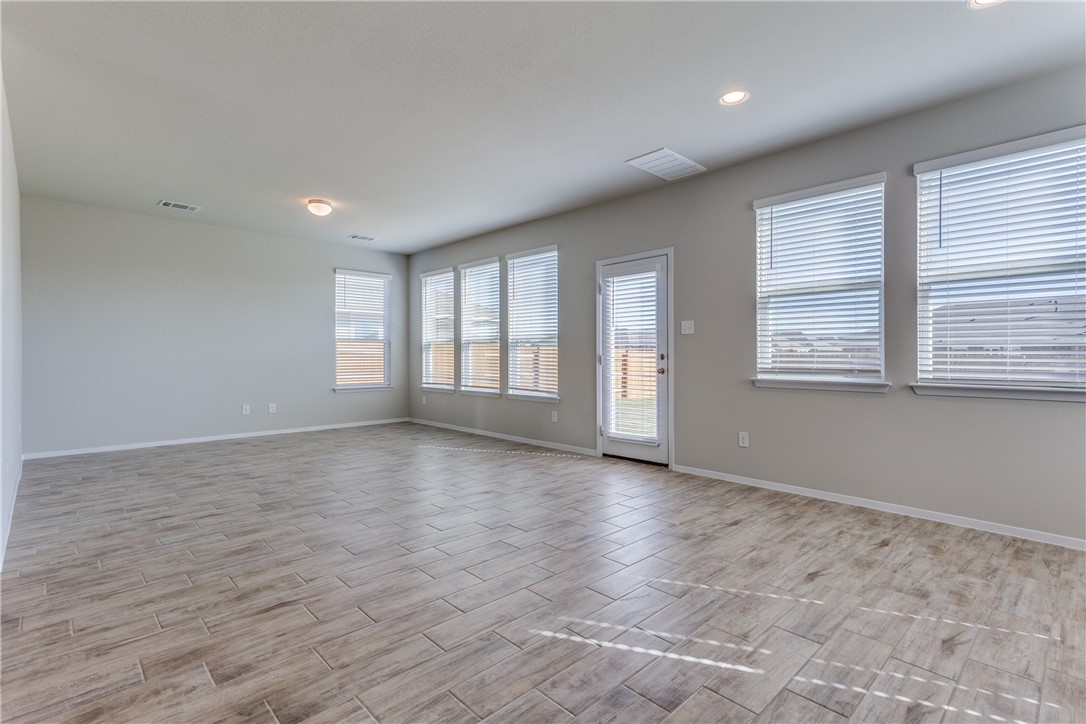 131 Trailside Lane Bastrop, TX 78602 - Photo 13 of 26