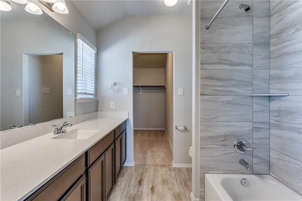 $1,895 | 131 Trailside Lane, Bastrop, TX 78602