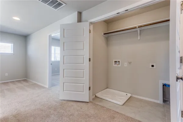 $1,895 | 131 Trailside Lane, Bastrop, TX 78602