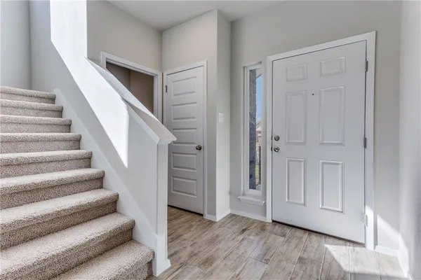 $1,895 | 131 Trailside Lane, Bastrop, TX 78602