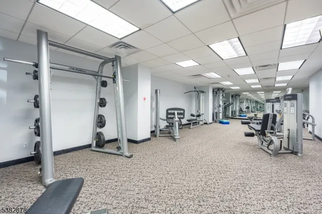 $595,000 | 2 Claridge Drive, Unit 8AE, Verona, NJ 07044