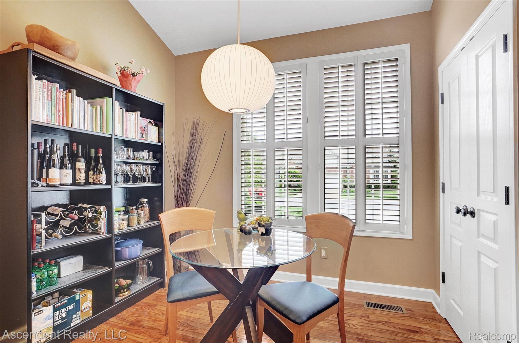 3716 Tremonte Circle Rochester, MI 48306 - Photo 13 of 31 Breakfast nook