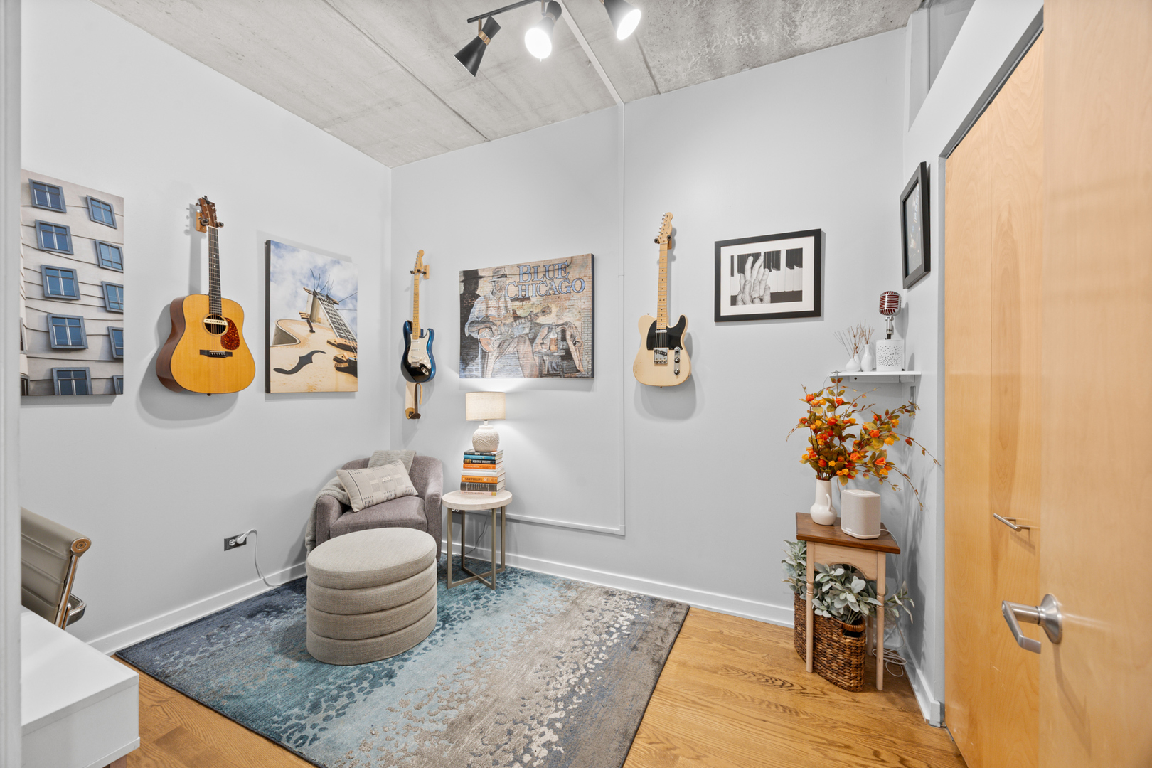 5430 North Sheridan Road, Unit 604 Chicago, IL 60640 - Photo 18 of 29 Gallery Image 18