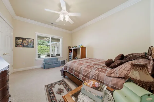 $789,900 | 19677 San Vincente Drive, Redding, CA 96003
