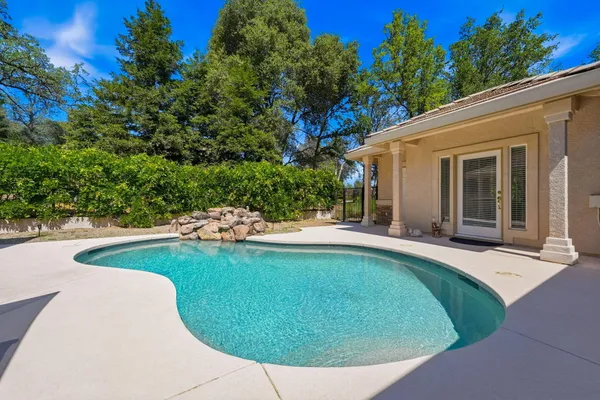 $789,900 | 19677 San Vincente Drive, Redding, CA 96003