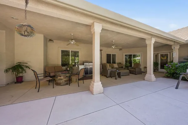 $789,900 | 19677 San Vincente Drive, Redding, CA 96003