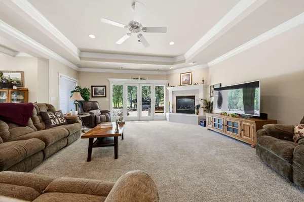 $789,900 | 19677 San Vincente Drive, Redding, CA 96003