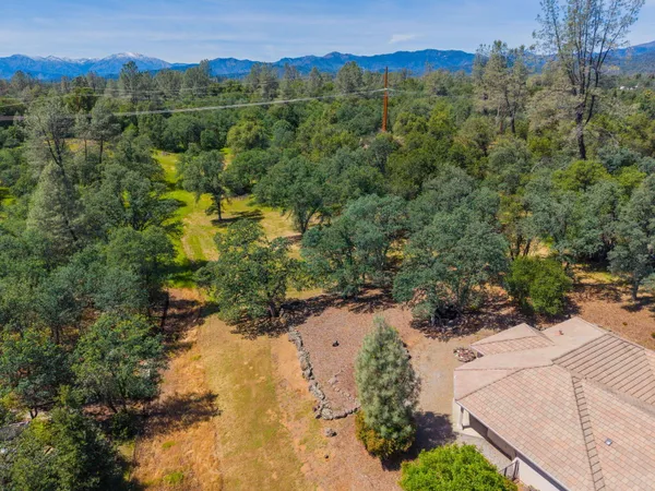 $789,900 | 19677 San Vincente Drive, Redding, CA 96003