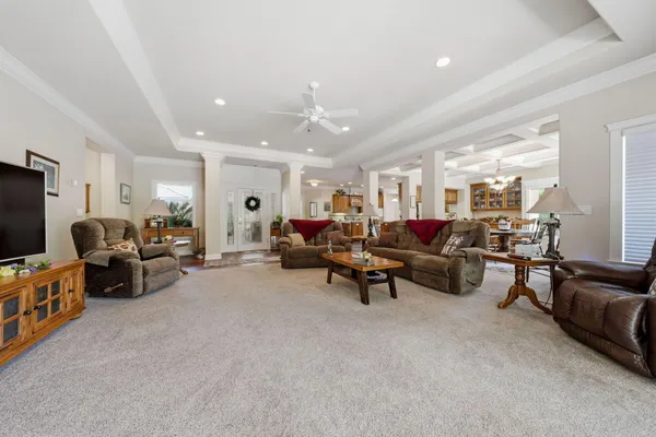 $789,900 | 19677 San Vincente Drive, Redding, CA 96003