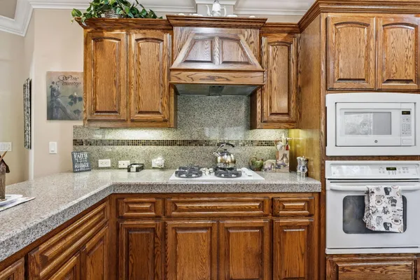 $789,900 | 19677 San Vincente Drive, Redding, CA 96003