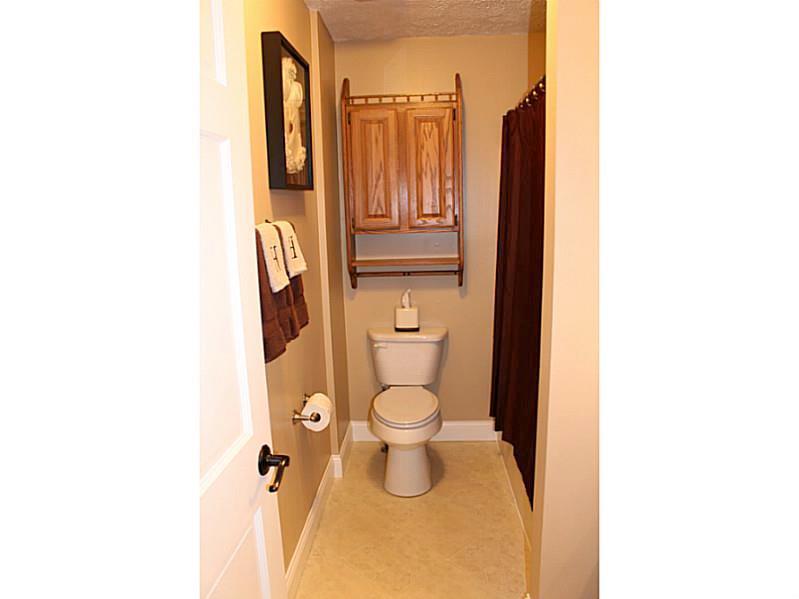 6135 Peters Road Tipp City, OH 45371 - Photo 11 of 25