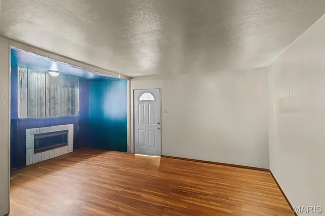 $64,500 | 10601 Spring Garden Drive, St. Louis, MO 63137