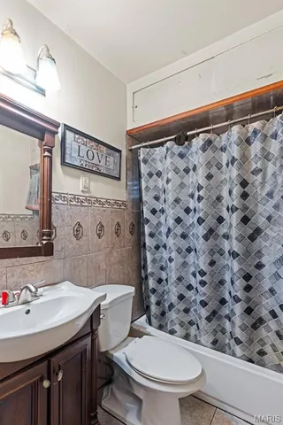 $64,500 | 10601 Spring Garden Drive, St. Louis, MO 63137