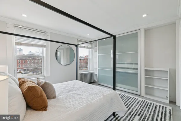 $4,500 | 1228 Catharine Street, Philadelphia, PA 19147