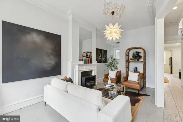 $4,500 | 1228 Catharine Street, Philadelphia, PA 19147