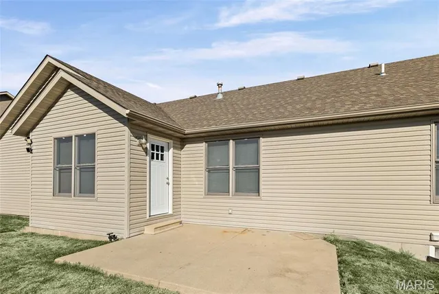 $399,000 | 9640 Mallard Drive, Mascoutah, IL 62258
