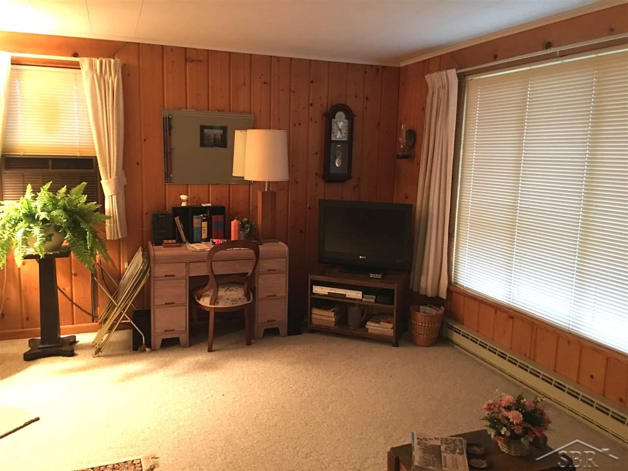 126 Riverside Drive Beaverton, MI 48612 - Photo 2 of 16 31314815-1.JPG