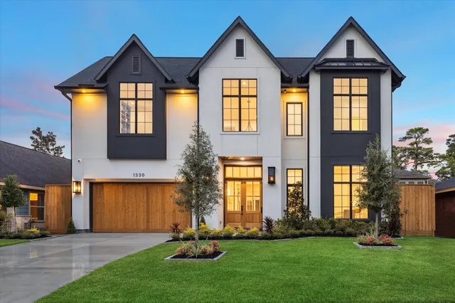 $1,890,000 | 1330 Richelieu Lane, Houston, TX 77018