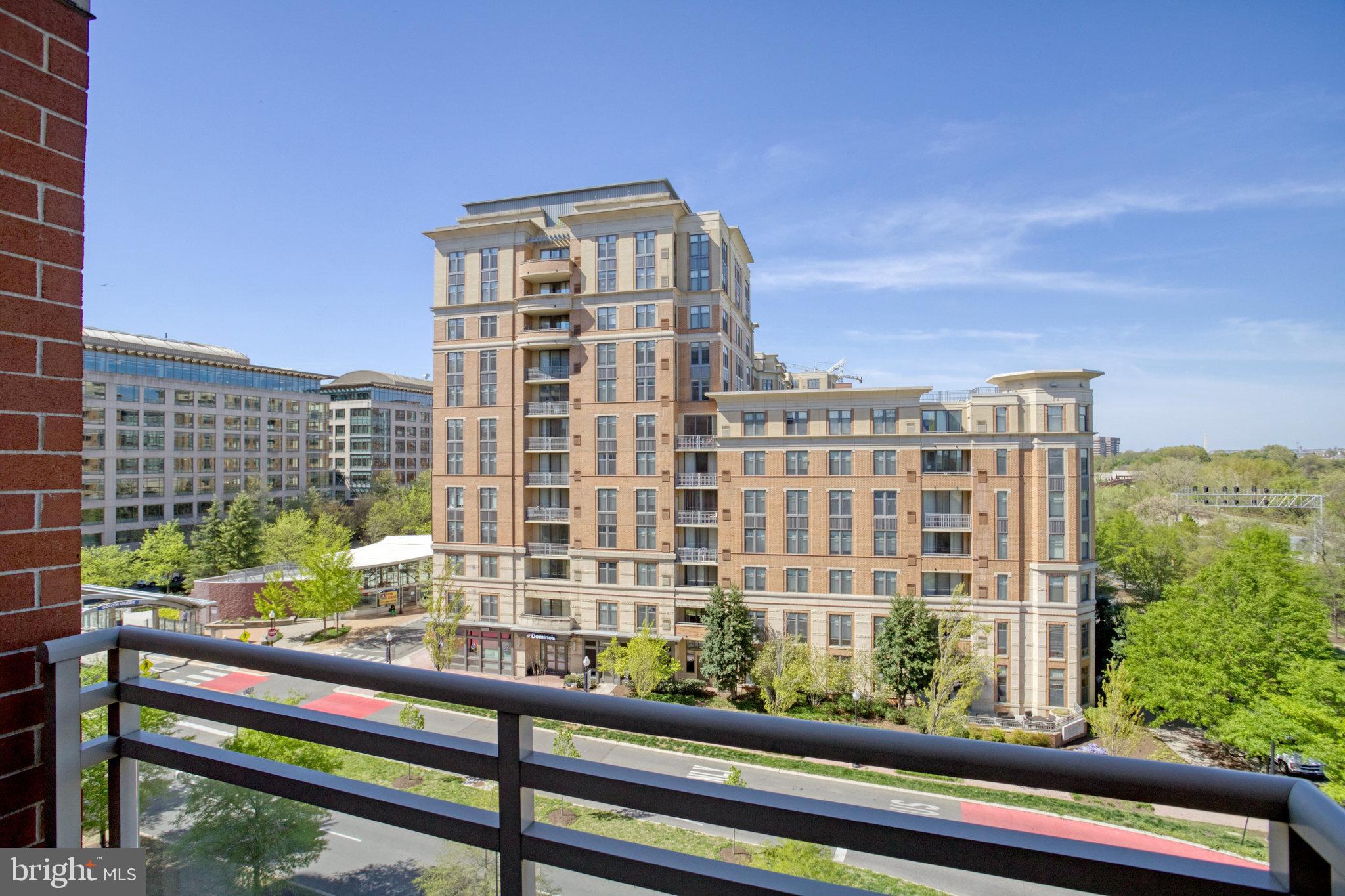 3650 South Glebe Road, Unit 650 Arlington, VA 22202 - Photo 11 of 45 Gallery Image 11