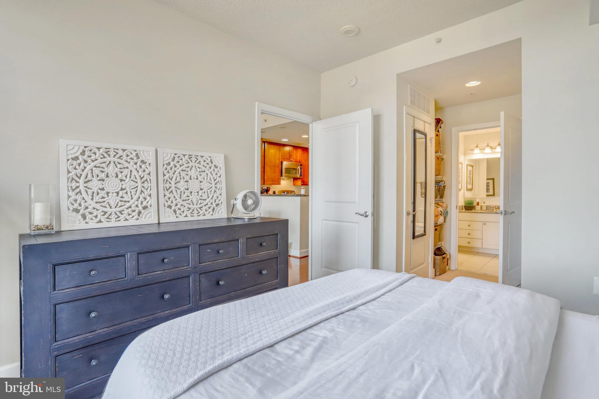 3650 South Glebe Road, Unit 650 Arlington, VA 22202 - Photo 24 of 45 Gallery Image 24