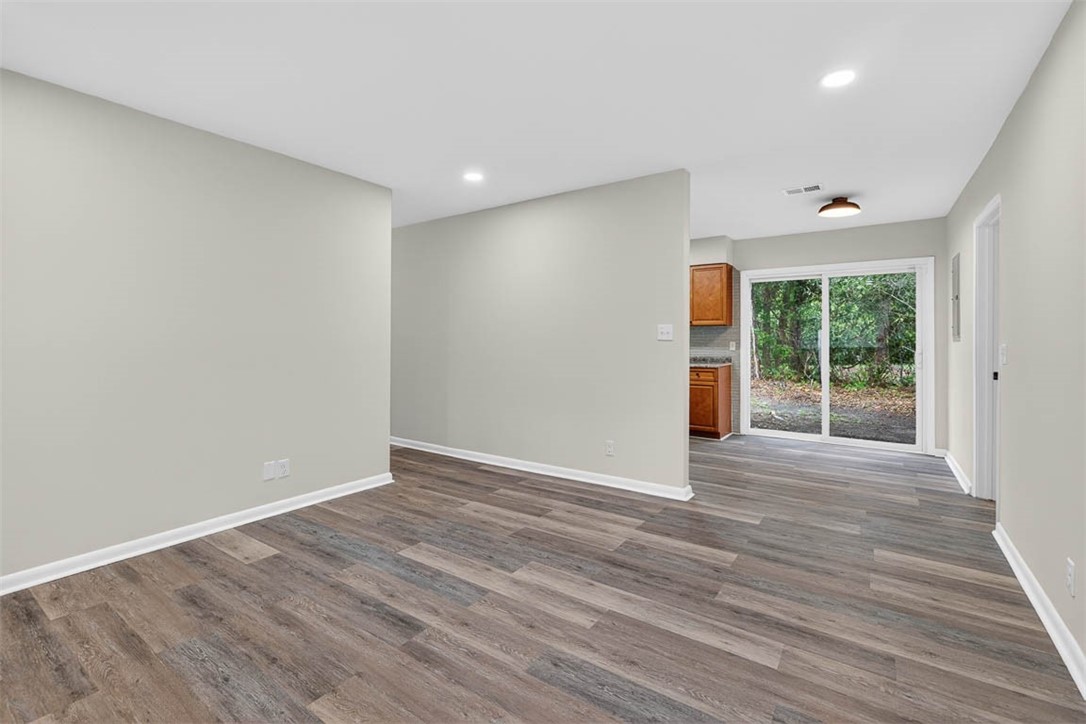 101 Saxon Street Brunswick, GA 31525 - Photo 8 of 23