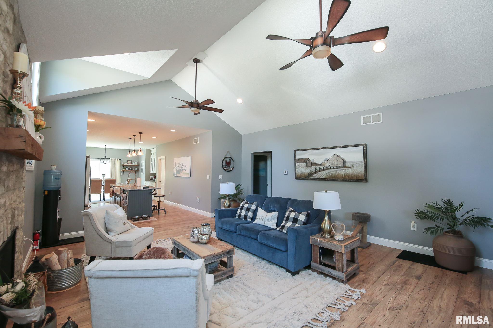 3417 Moencks Road Bettendorf, IA 52722 - Photo 2 of 40 Gallery Image 2