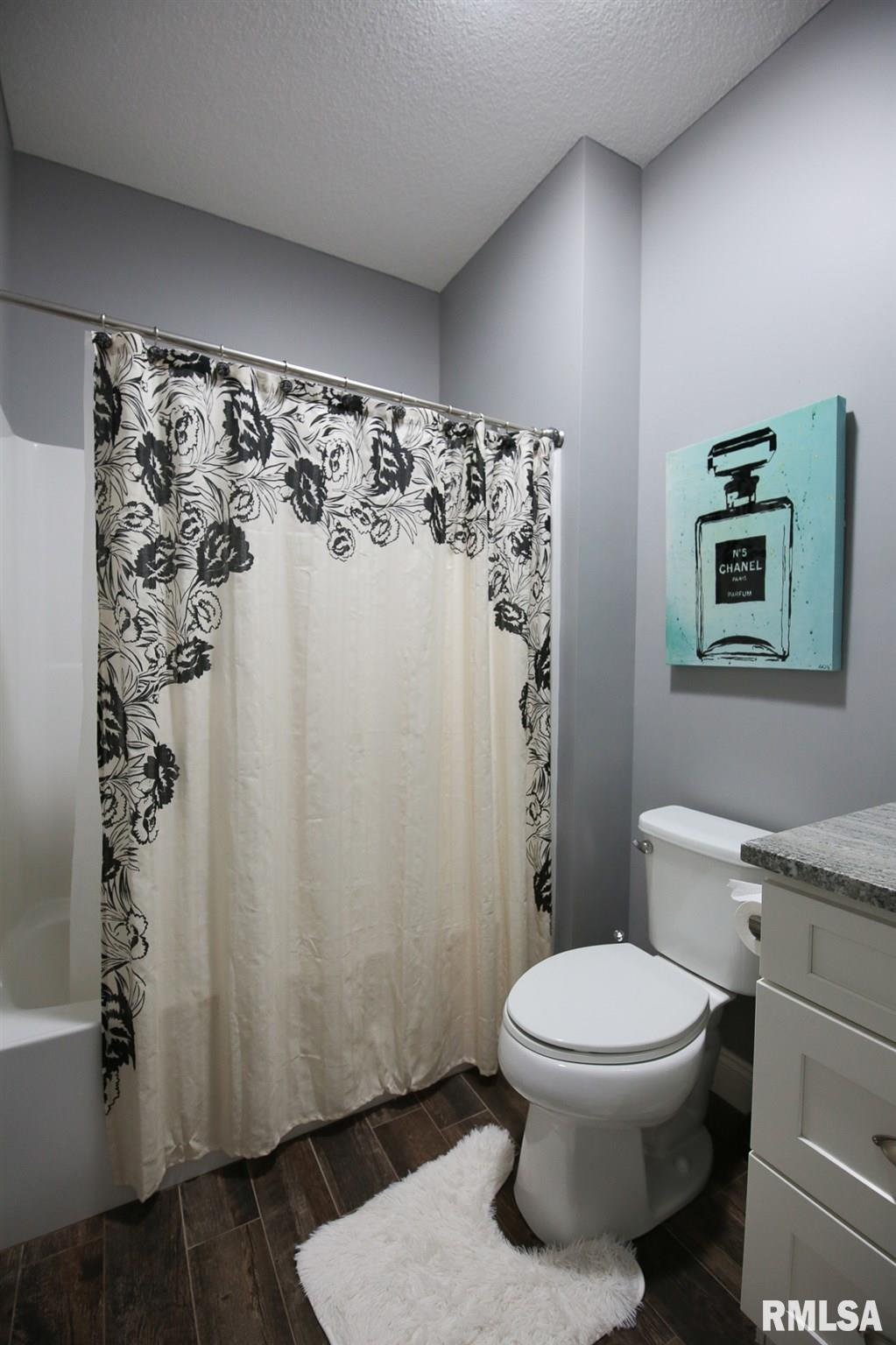 3417 Moencks Road Bettendorf, IA 52722 - Photo 23 of 40 Gallery Image 23