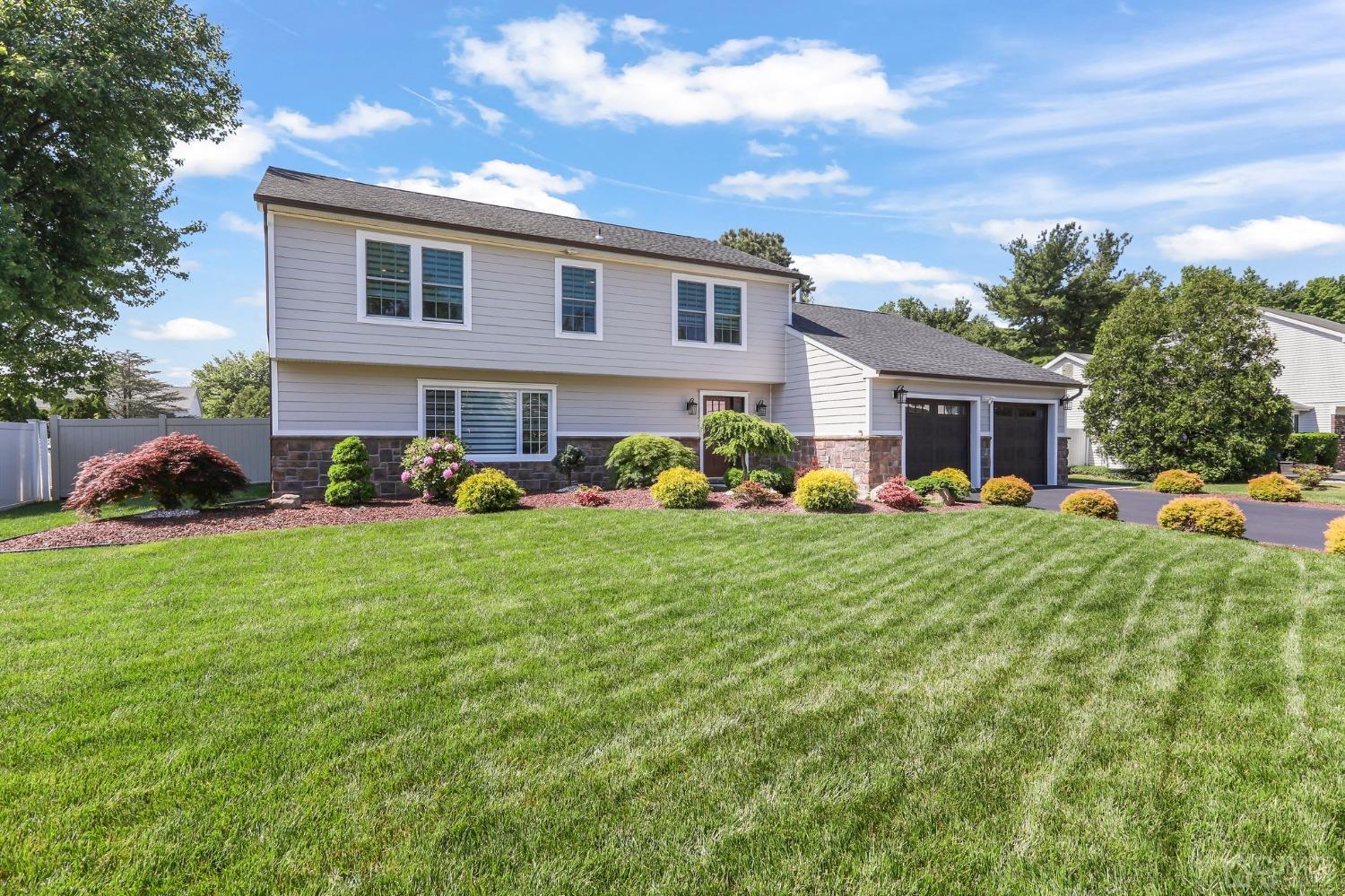 7 Mountbatten Drive Old Bridge, NJ 08857 - Photo 4 of 42 a front view of house with yard and green space