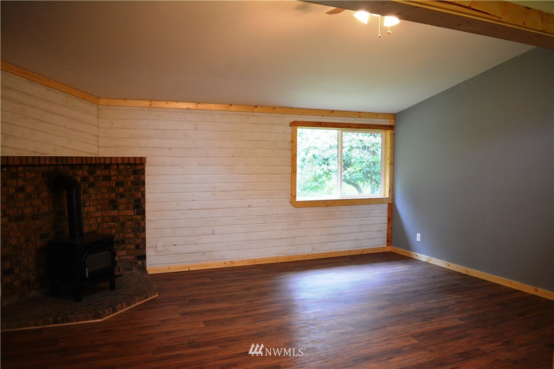 4326 Deming Road Deming, WA 98247 - Photo 23 of 25
