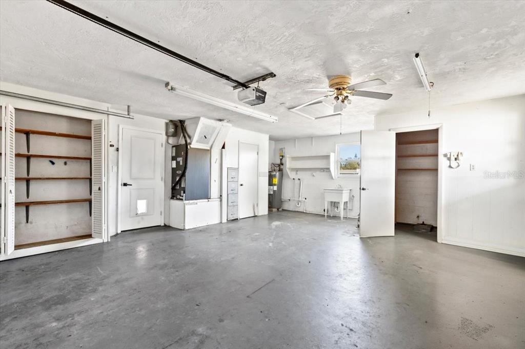 1436 Mardrake Road Daytona Beach, FL 32114 - Photo 19 of 37 an empty room with a empty space and windows