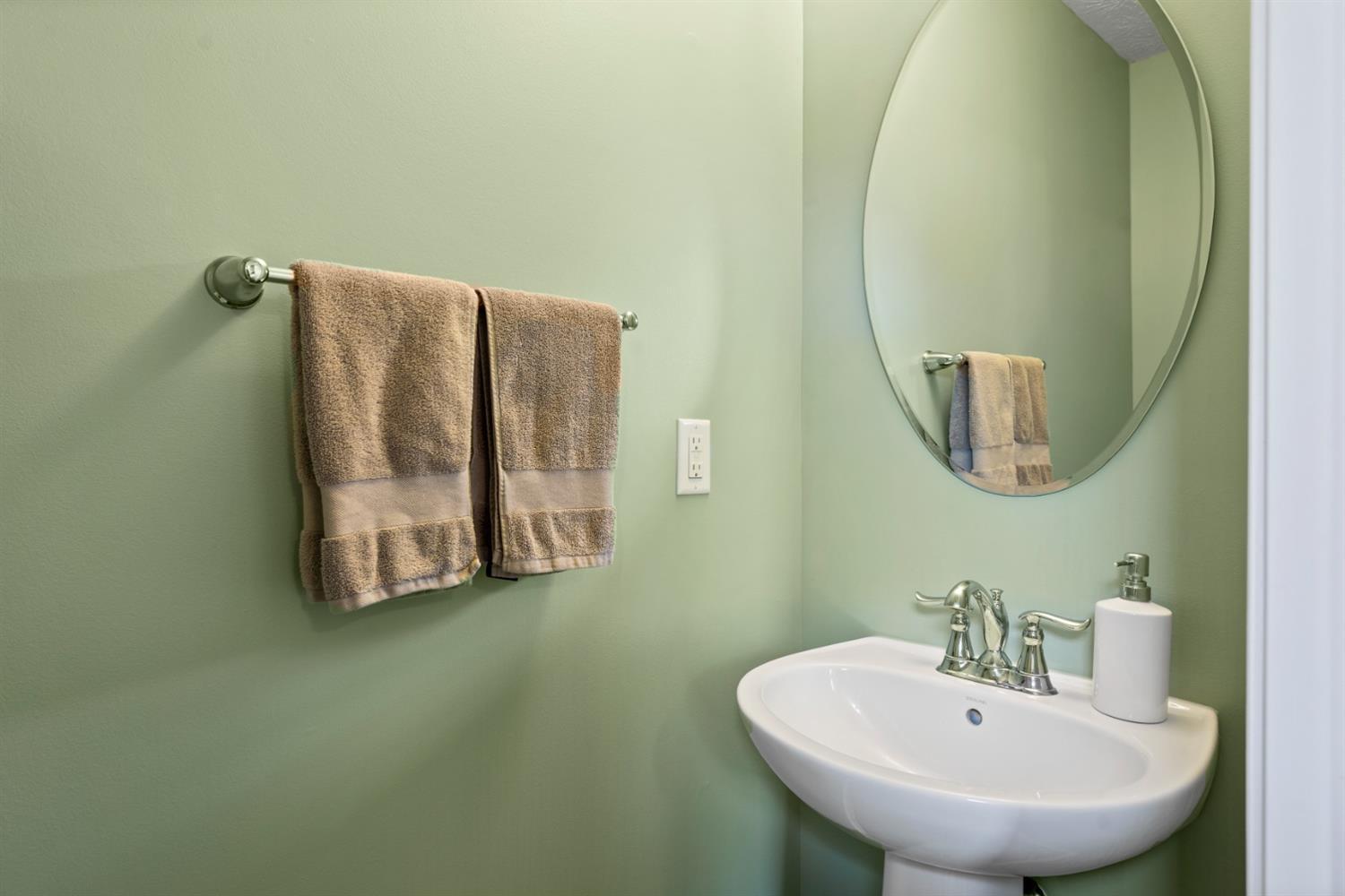 5105 River Ridge Lane Hamilton, OH 45011 - Photo 6 of 38 Gallery Image 6
