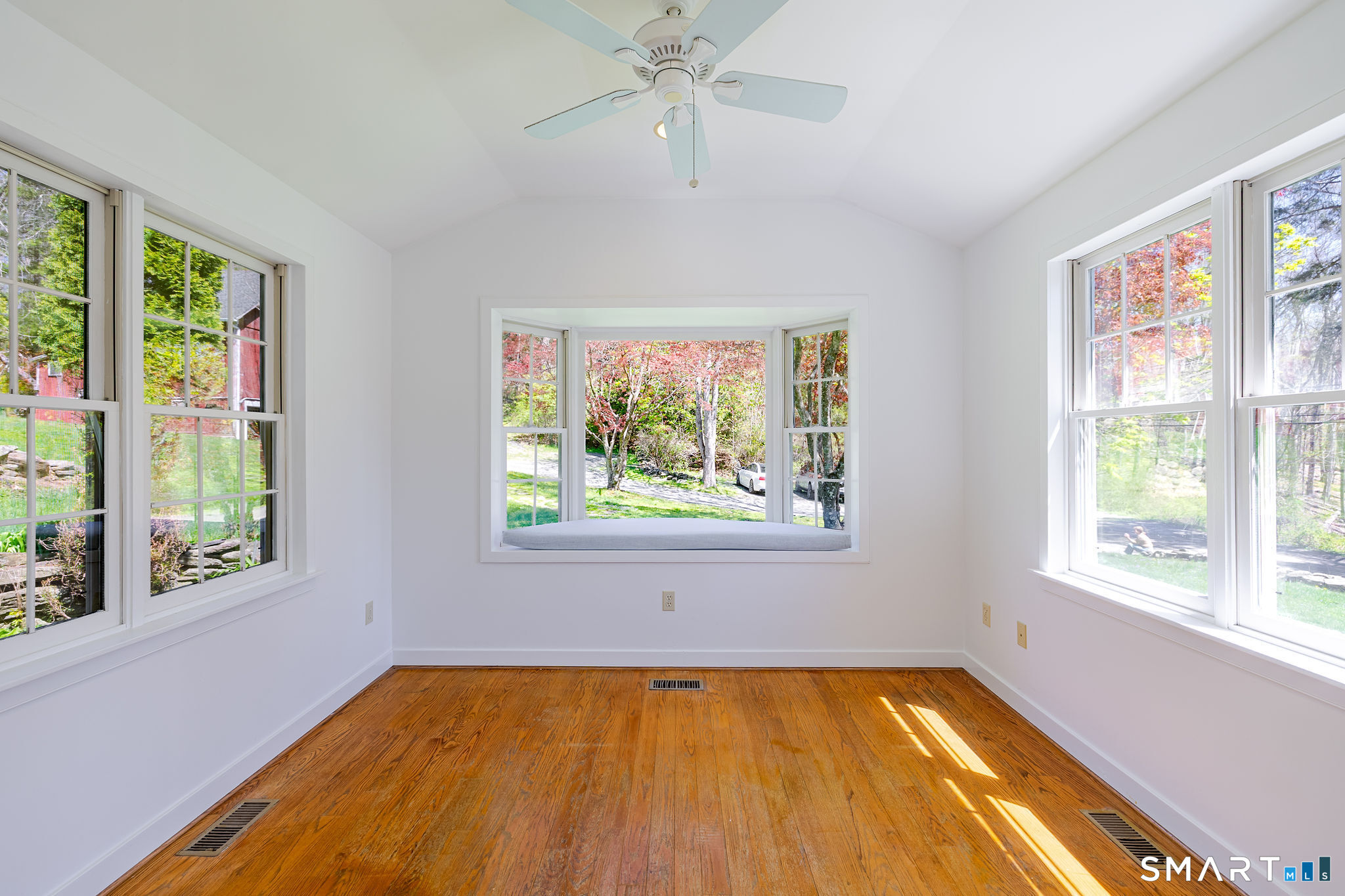 32 Pond Brook Road Newtown, CT 06470 - Photo 21 of 40