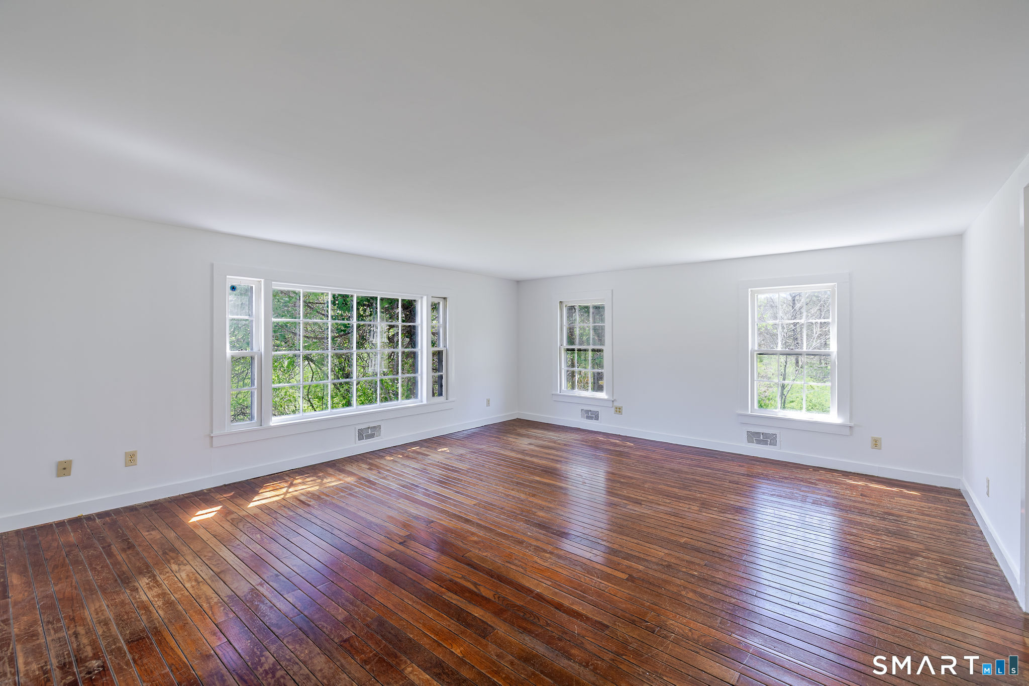 32 Pond Brook Road Newtown, CT 06470 - Photo 24 of 40