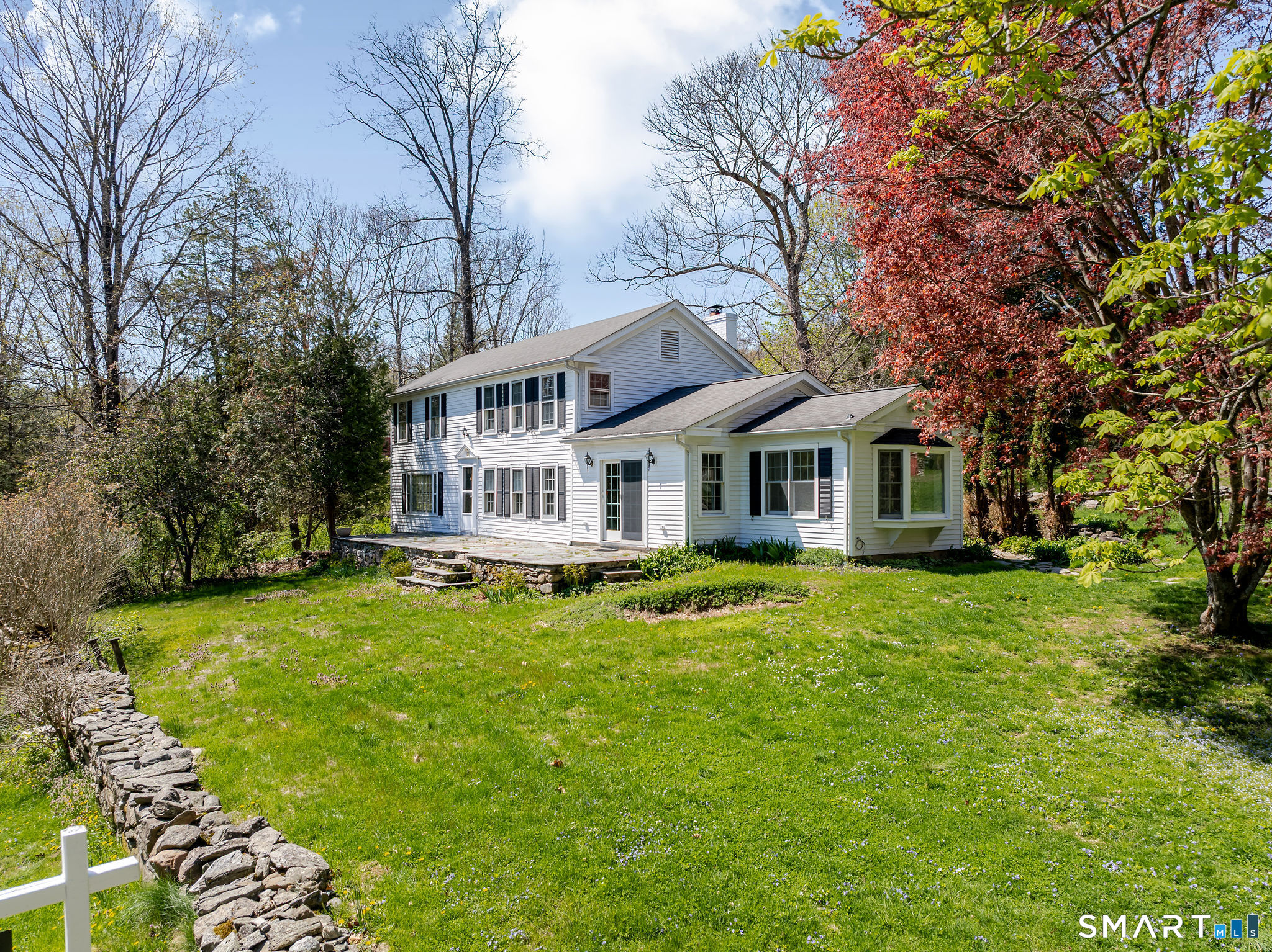 32 Pond Brook Road Newtown, CT 06470 - Photo 3 of 40
