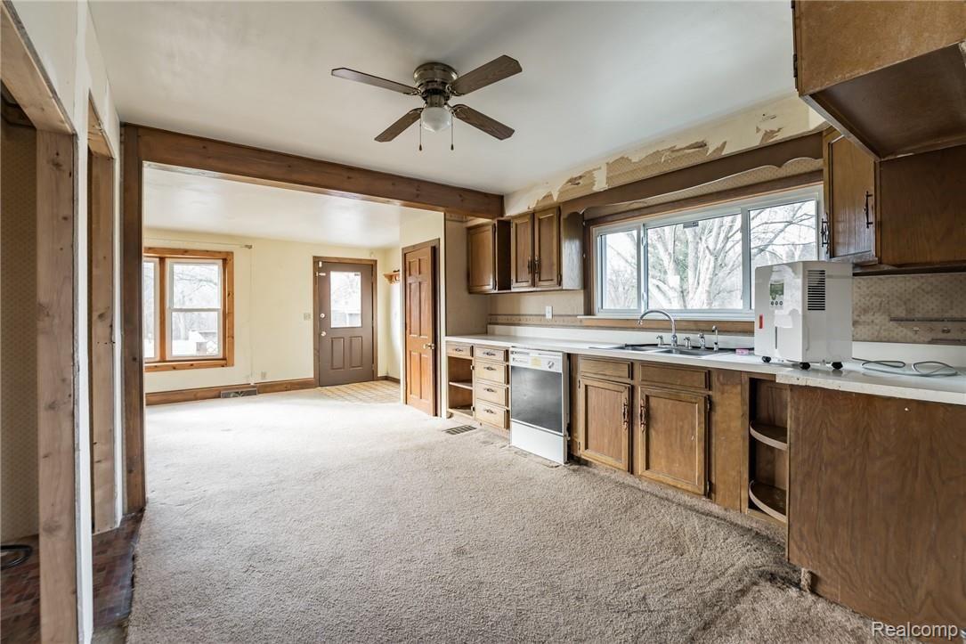 5241 Brooklyn Road Jackson, MI 49201 - Photo 10 of 32 9