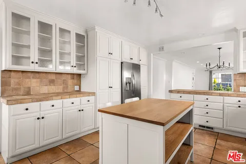 $2,799,000 | 1849 Benecia Avenue, Los Angeles, CA 90025