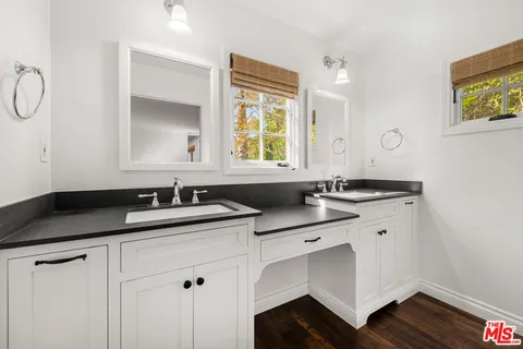 $2,799,000 | 1849 Benecia Avenue, Los Angeles, CA 90025