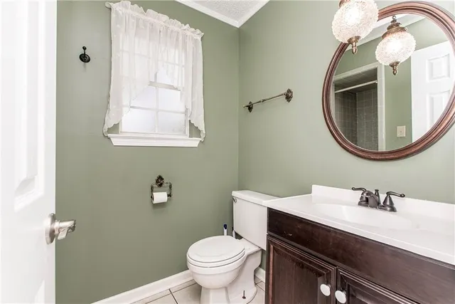 $400,000 | 704 White Oak Drive, Denham Springs, LA 70726