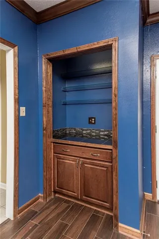 $400,000 | 704 White Oak Drive, Denham Springs, LA 70726